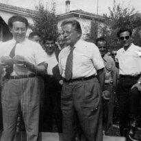 Bocce (7) 1951 Palmiro Togliatti sul campo da bocce.