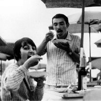 1969-FGCI (10) 1969: Livorno : Festa Nazionale dell'unita' allo stand gastronomico ( Beloianna, Giuliano Ortolani )