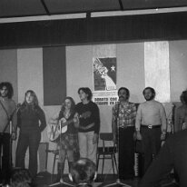 File0017 1973 - 11 Sala Sirenella : Concerto del Canzoniere delle Lame per il Cile (Paolo Paio, Chiara Stanghellini, Frida Forlani, Janna Carioli, Franco Ginestri ,...