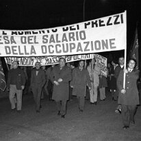 File0000 Corteo contro il carovita in S.Donato