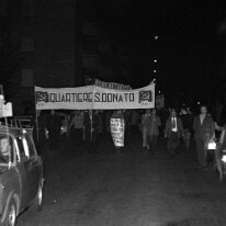 File0001 1974: Corteo contro il carovita in S.Donato